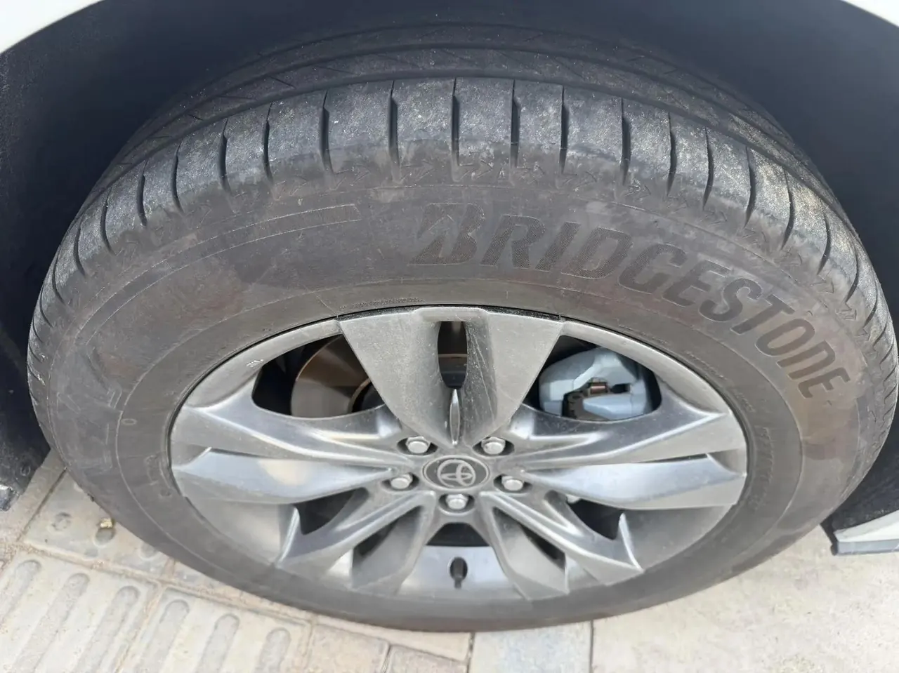 Toyota 2026 Sana 2.5 Stepless Four-wheel Drive Deluxe Edition Automatic Transmission 11