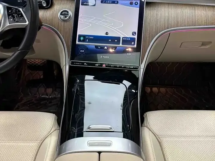 Mercedes Benz Class C 2022 to C 260 L 10