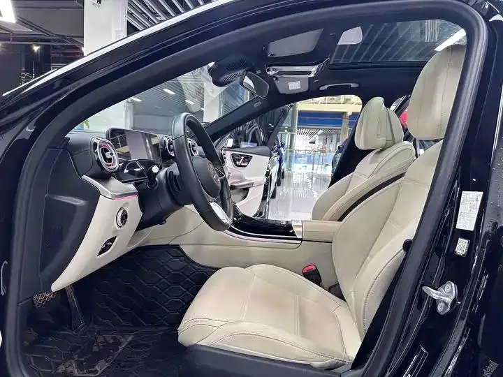 Mercedes Benz Class C 2022 to C 260 L 4