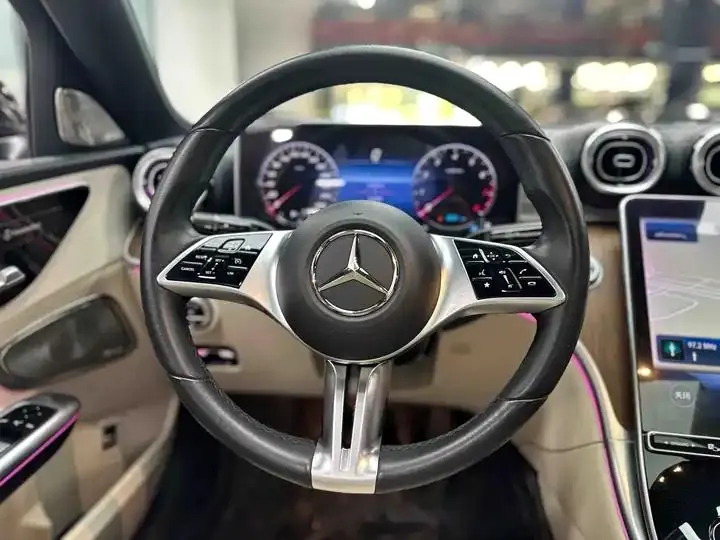 Mercedes Benz Class C 2022 to C 260 L 9