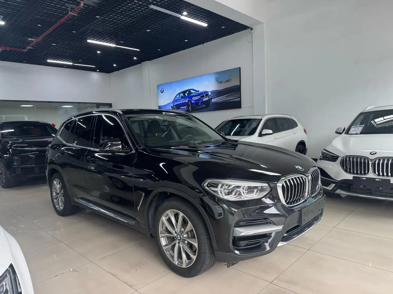BMW X3 2020 xDrive25i Luxury Package 2