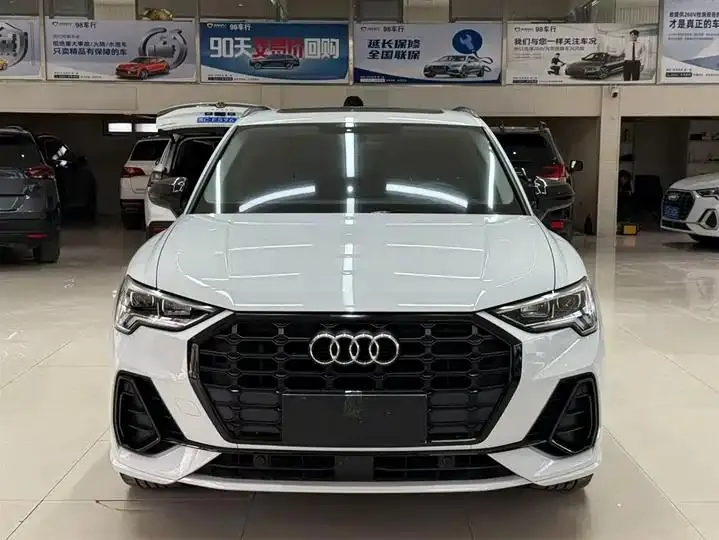 Audi Q3 2023 35 TFSI Fashion Dynamic (1.4T) 2