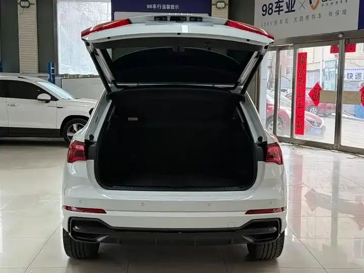 Audi Q3 2023 35 TFSI Fashion Dynamic (1.4T) 23