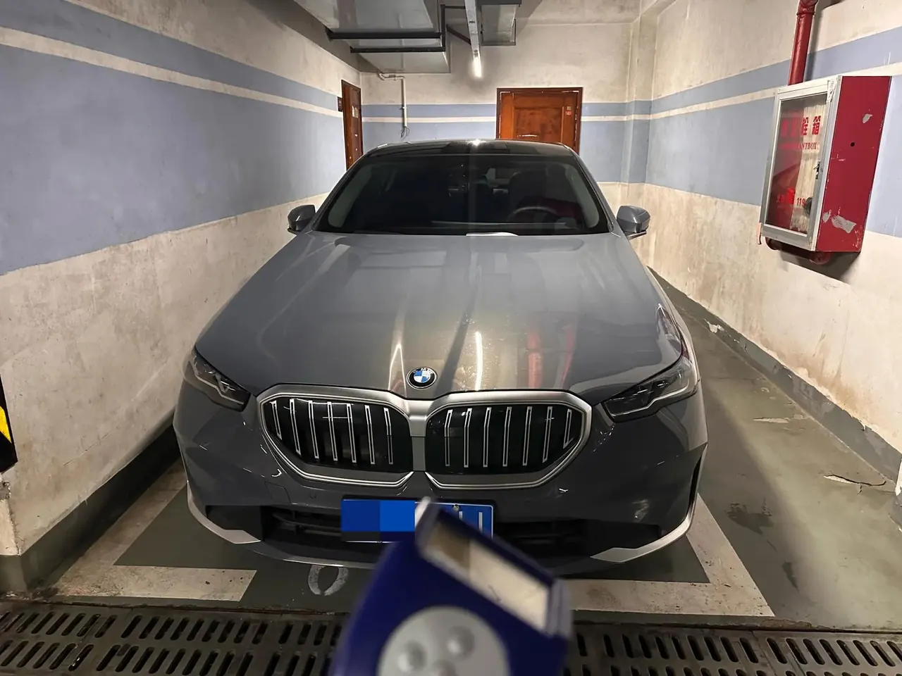 BMW 5 Series 2024 530Li 48V 2.0T Luxury Package, Leading Model, Automatic Transmission 2