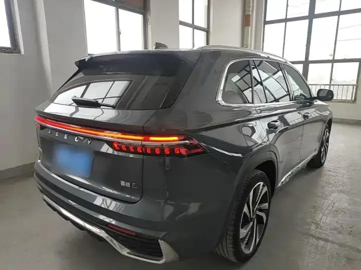 XingyueL (Monjaro) 2021 model 2.0TD DCT EVO two-wheel-drive Intelligent Supreme Edition 7