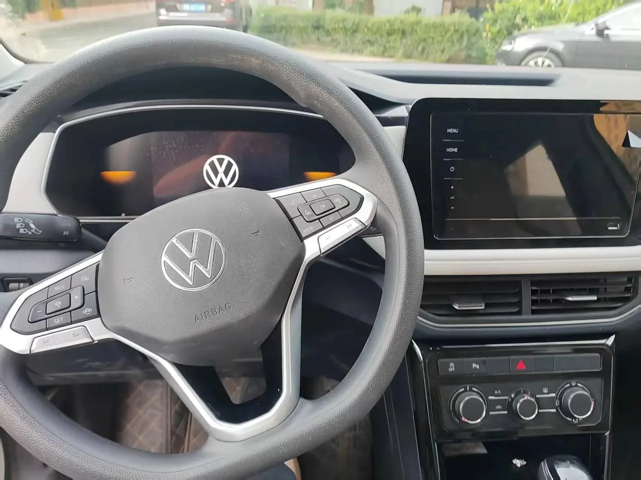 Volkswagen 2025 Tharu Neo 1.5 Ruiyi Edition Automatic 3