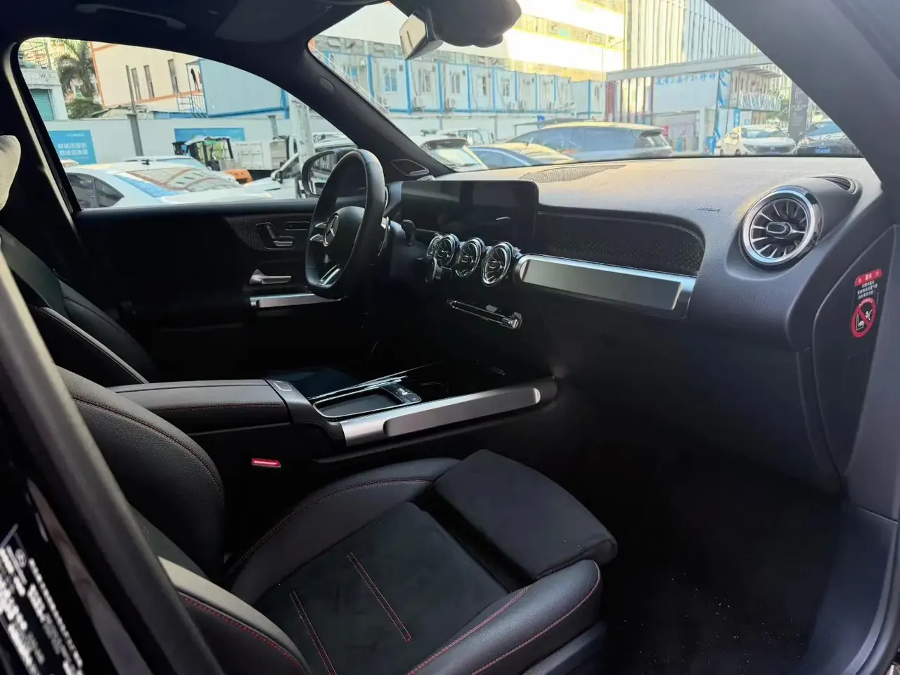 Mercedes Benz GLB AMG (Imported) 2024 GLB 35 AMG 4MATIC 48V 2.0T Automatic 5
