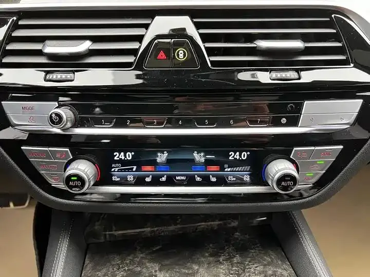 BMW 6 GT 2021 630i M Sports Traveler Edition 27
