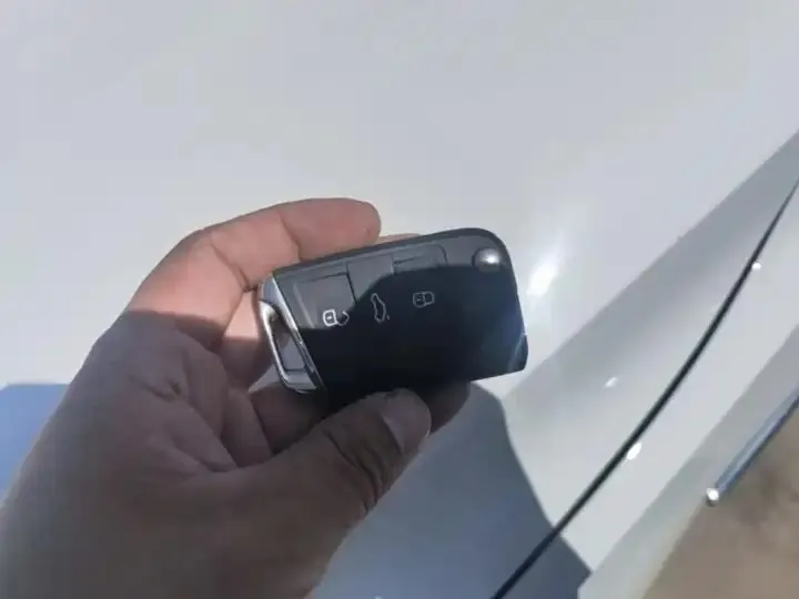 Sagittarius 2023 300TSI DSG Exceed Edition 9