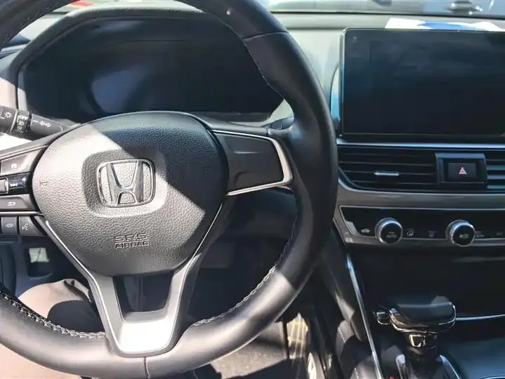 Accord 2022 260TURBO Luxury Edition 12