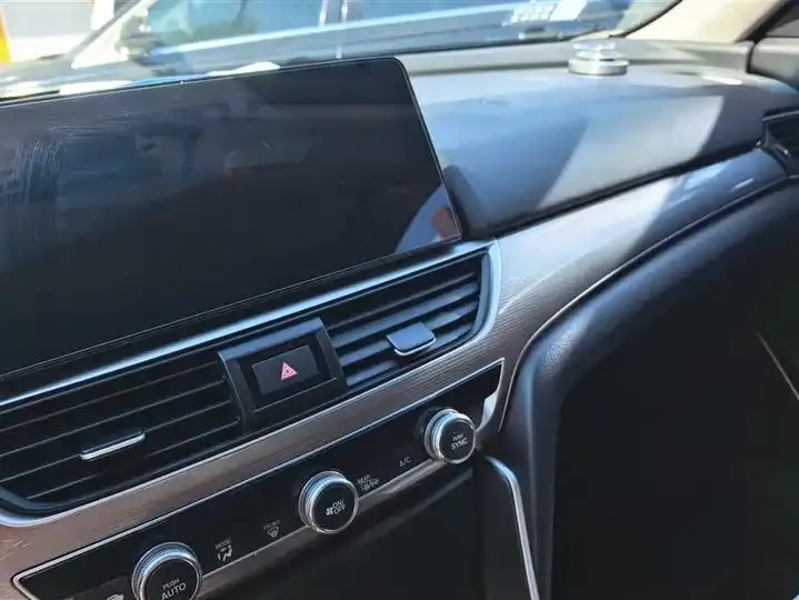 Accord 2022 260TURBO Luxury Edition 13