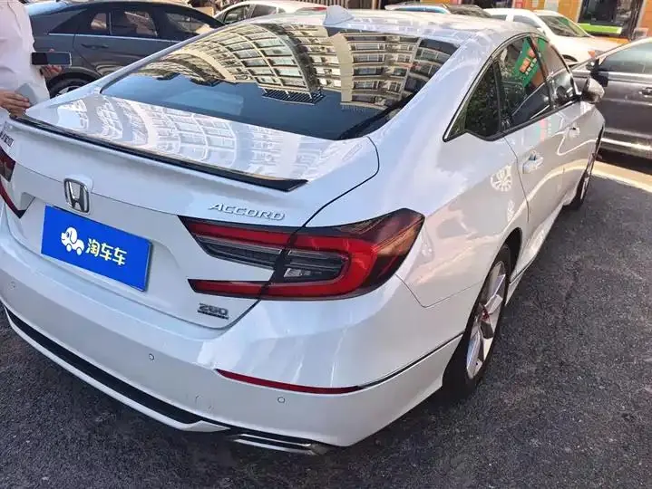 Accord 2022 260TURBO Luxury Edition 3