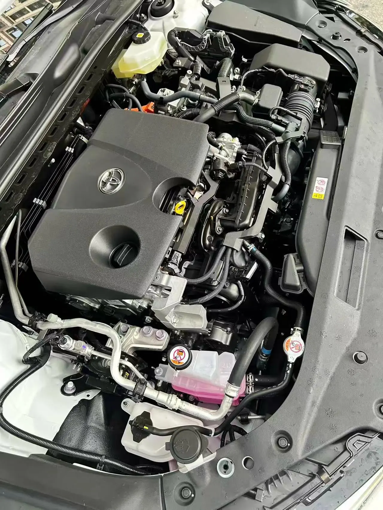 Toyota 2024 Asian Dragon Dual Engine 2.0 CVT Luxury Automatic 2