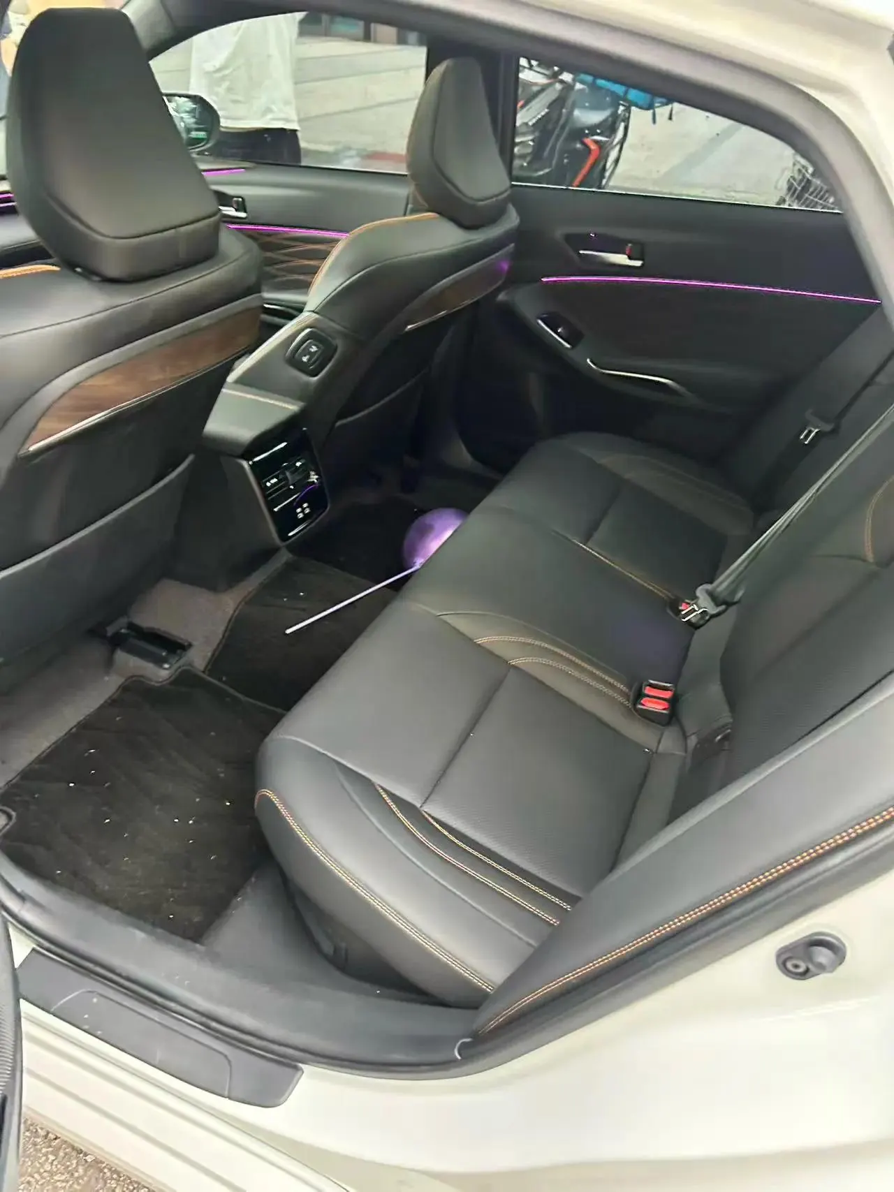 Toyota 2024 Asian Dragon Dual Engine 2.0 CVT Luxury Automatic 4