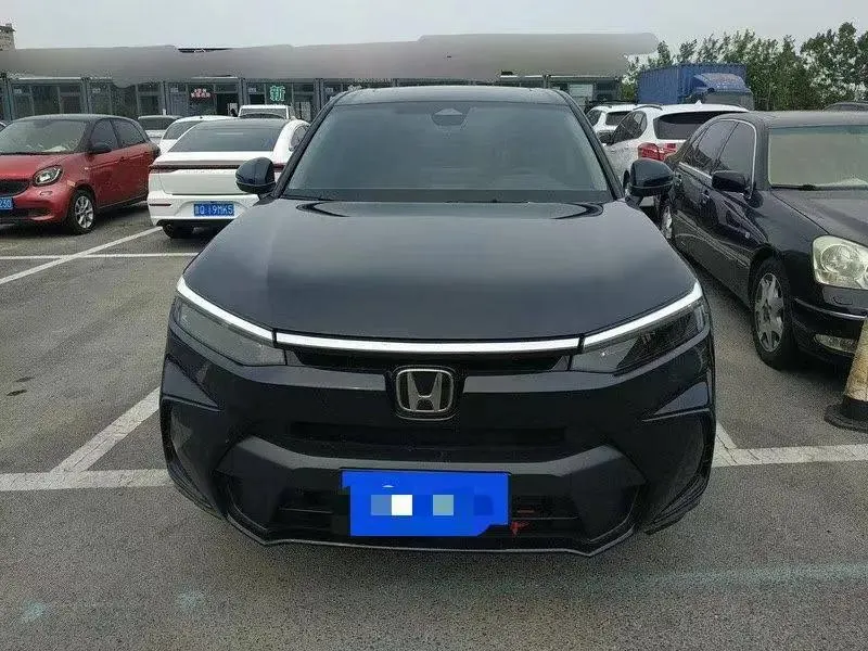Honda 2025 BREEZE 1.5T CVT 240TURBO Two-Wheel Drive Luxury 5-Seater Automatic 3