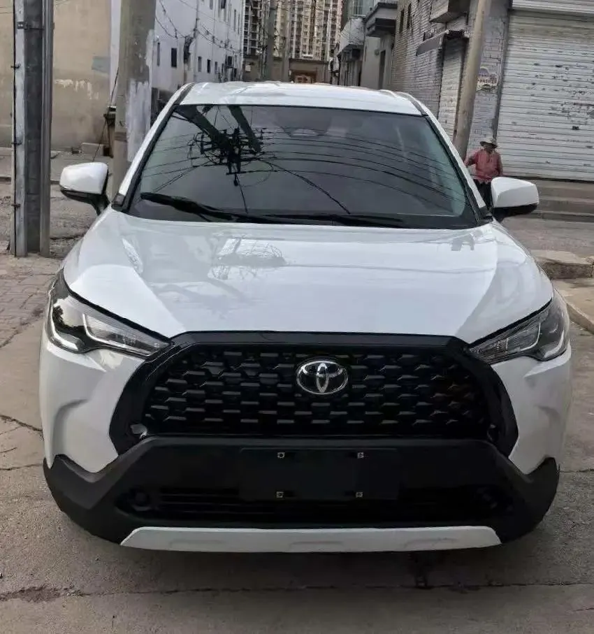 Toyota 2023 Corolla Cross 2.0 CVT Pioneer Edition Automatic 2