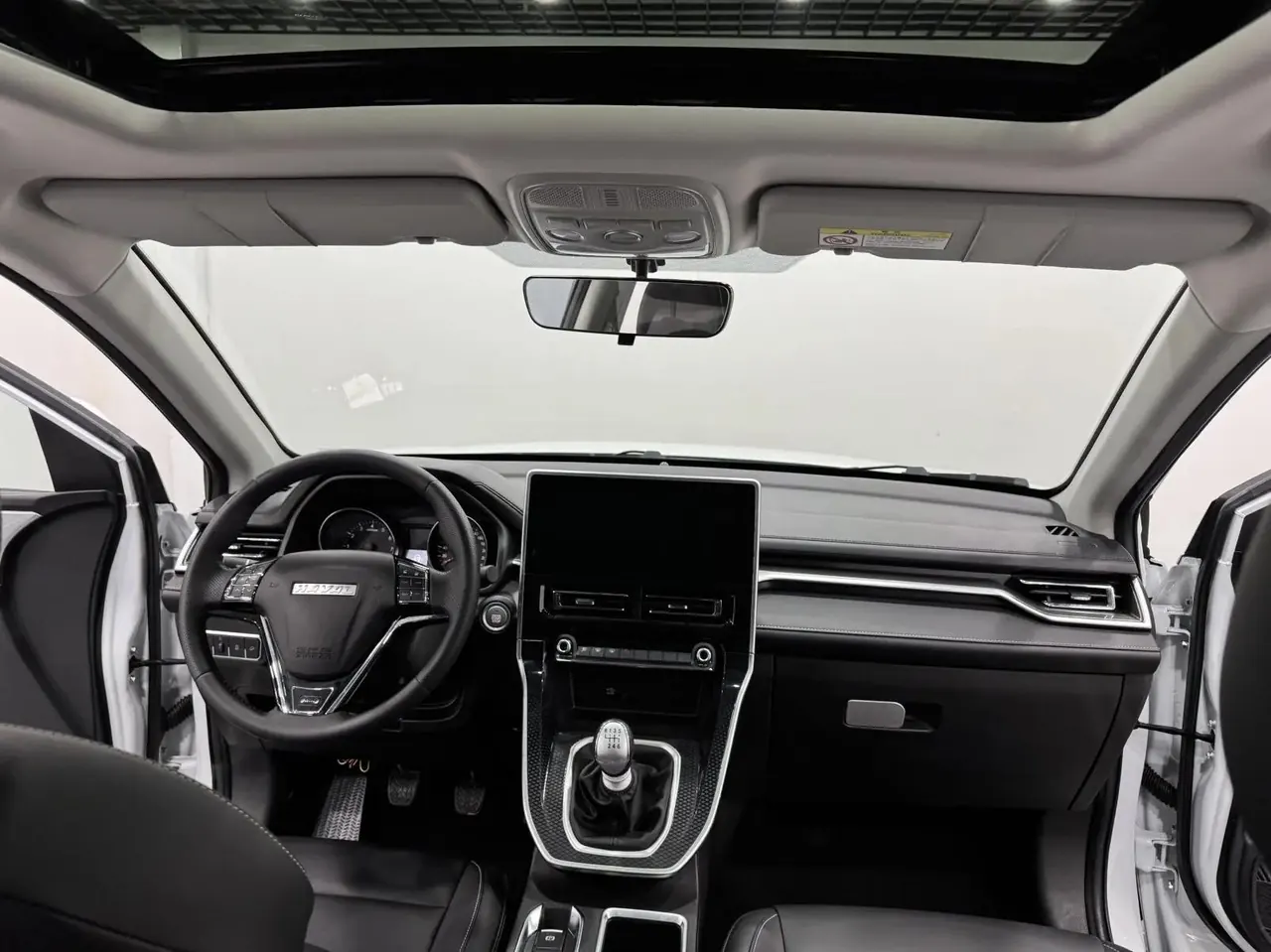 Haval 2023 M6 PLUS 1.5T Luxury Smart Joint Automatic Gear 5
