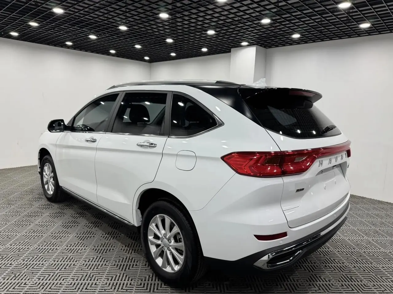 Haval 2023 M6 PLUS 1.5T Luxury Smart Joint Automatic Gear 9