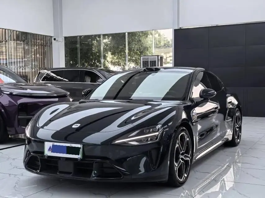 MI 2026 SU7 Standard Edition Automatic Gear - View 1