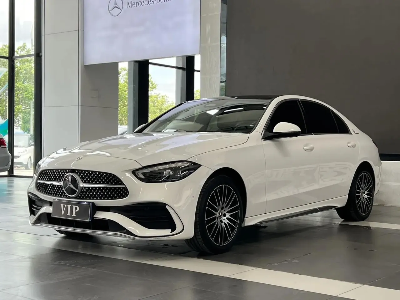 Mercedes Benz Class C 2022 to C 260 L Sports Edition - View 1