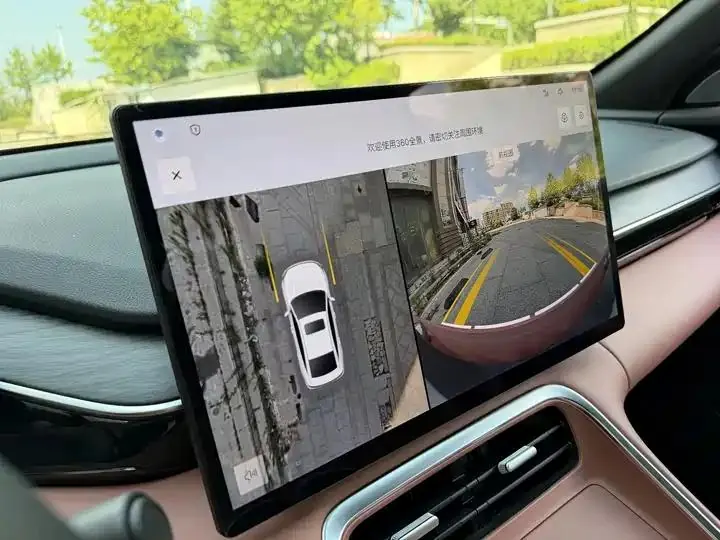 Galaxy L6 2025 EM-i 140km Discovery Edition 8