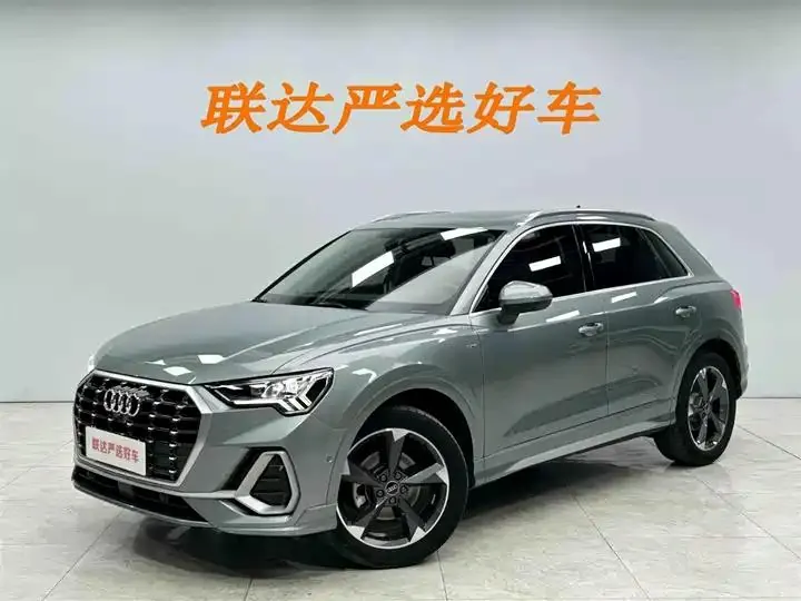 Audi Q3 2022 model 35 TFSI Fashion Dynamic Edition - View 1