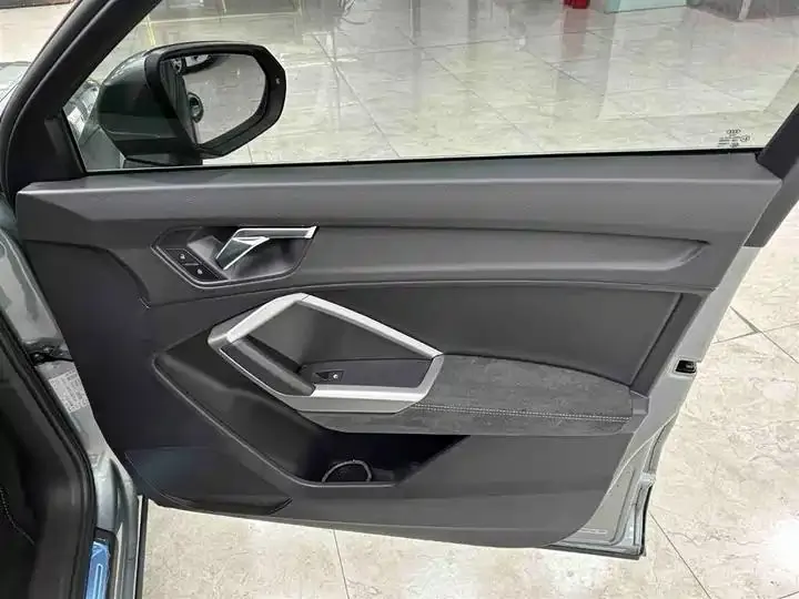 Audi Q3 2022 model 35 TFSI Fashion Dynamic Edition 12
