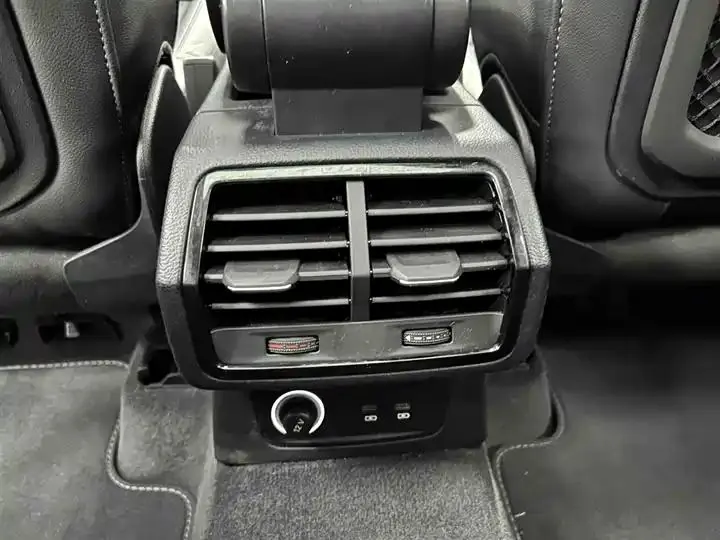 Audi Q3 2022 model 35 TFSI Fashion Dynamic Edition 15