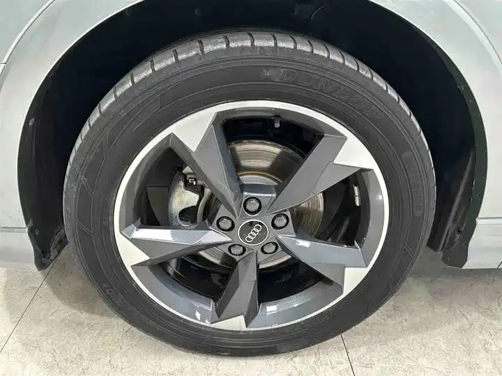Audi Q3 2022 model 35 TFSI Fashion Dynamic Edition 20