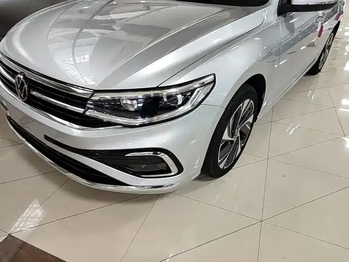 Bora 2023 200TSI DSG Joy Drive PRO Edition 24