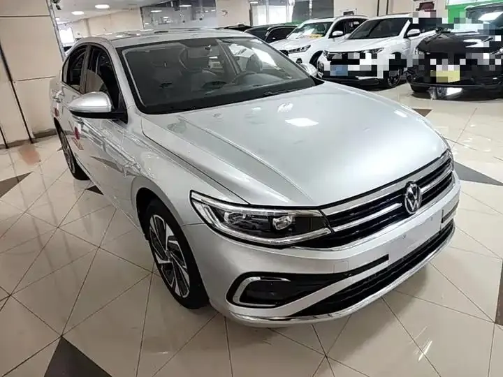Bora 2023 200TSI DSG Joy Drive PRO Edition 4