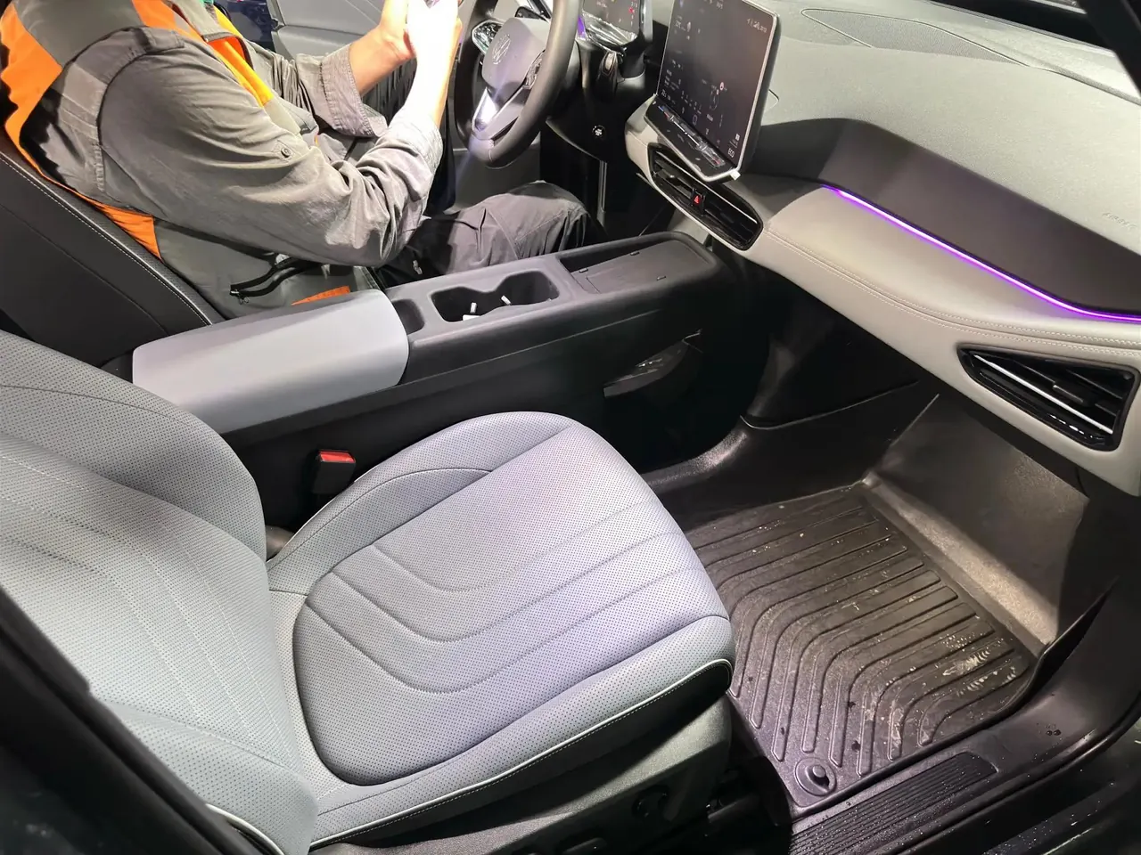 Volkswagen 2025 ID. 3 Smart Extremely Smart Edition (Modified) Automatic Gear 5