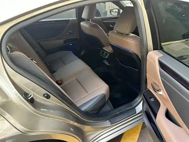 Lexus ES 2022 200 Executive Edition 8