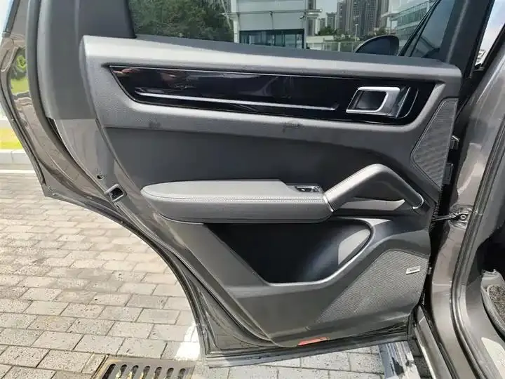 Cayenne New Energy 2021 Cayenne E-Hybrid 2.0T 15