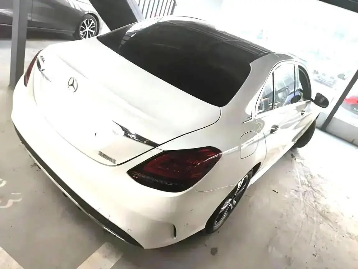 Mercedes Benz Class C 2020 C 260 L Sports Edition 2