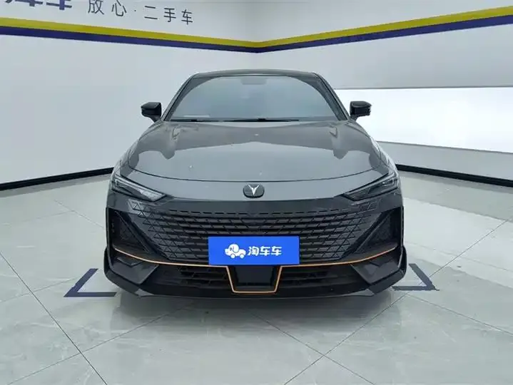 ChangAn UNI-V 2022 1.5T Sports Edition 2