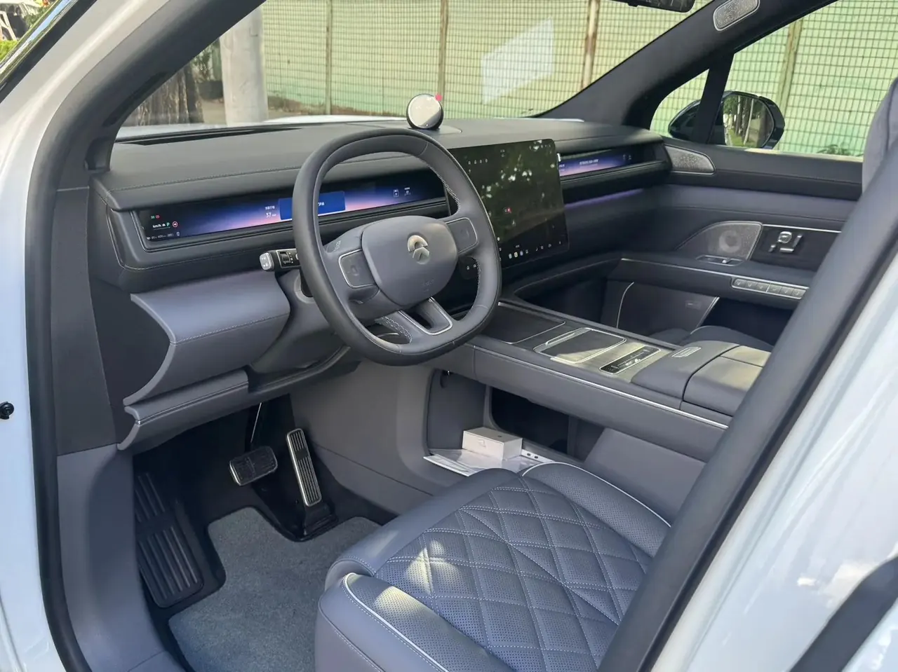 NIO 2026 ES8 6‑Seater Executive Luxury Edition Automatic Transmission 7