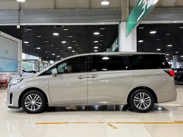 Buick GL8 2023 ES Lu Zun Enjoy and Yue Edition 24