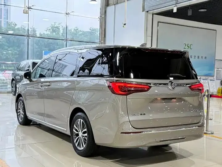 Buick GL8 2023 ES Lu Zun Enjoy and Yue Edition 25