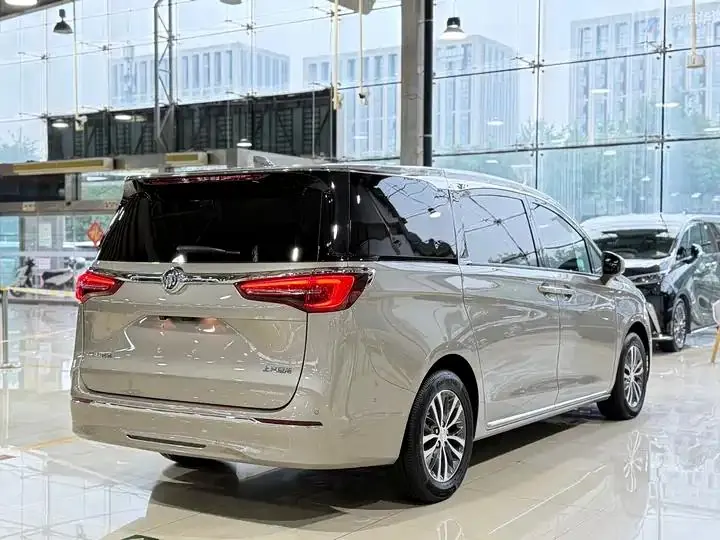 Buick GL8 2023 ES Lu Zun Enjoy and Yue Edition 26