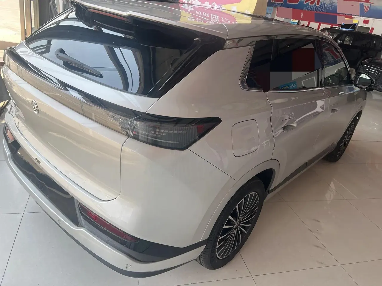 Dongfeng Aeolus L8 2025 185KM Dream Edition 7