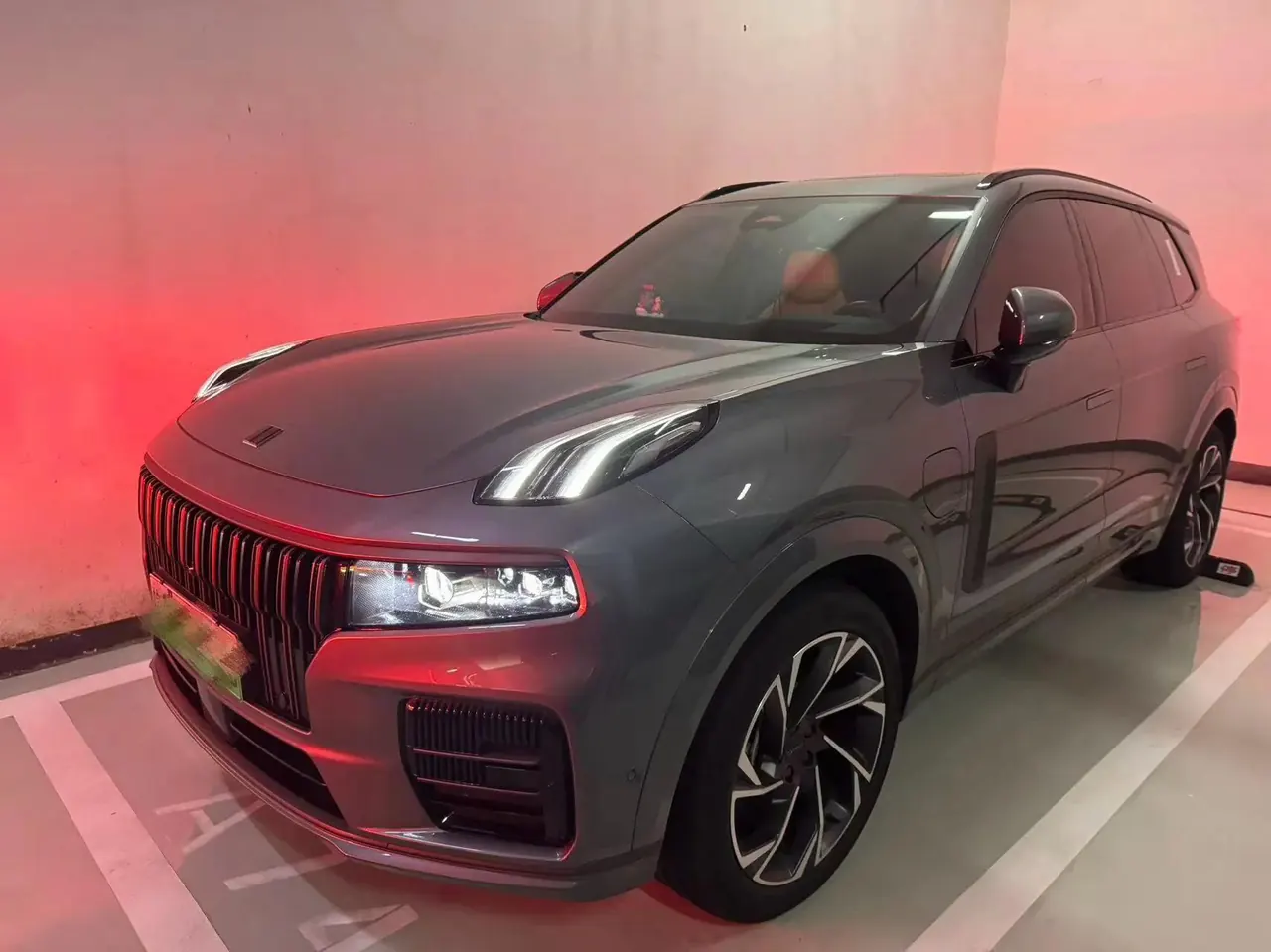 LYNK&amp;CO 09 New Energy 2021 2.0T PHEV Halo 6 - View 1