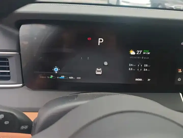 Li ONE 2021 Range-Extended 6-Seater Version 14