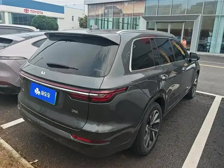 Li ONE 2021 Range-Extended 6-Seater Version 3
