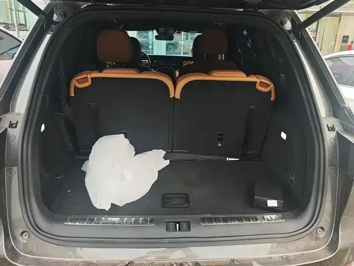 Li ONE 2021 Range-Extended 6-Seater Version 4