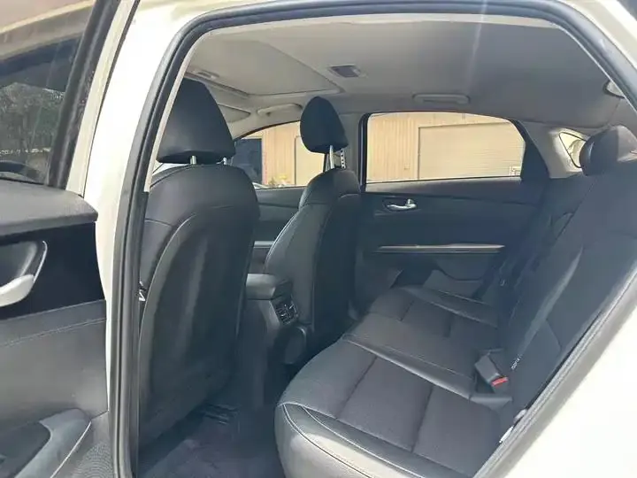 Kia K3 2020 1.5L CVT Fashion Edition 10