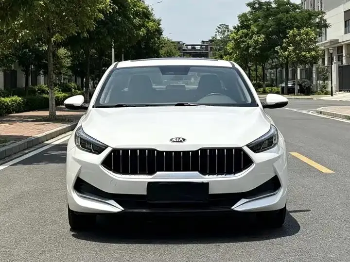 Kia K3 2020 1.5L CVT Fashion Edition 2