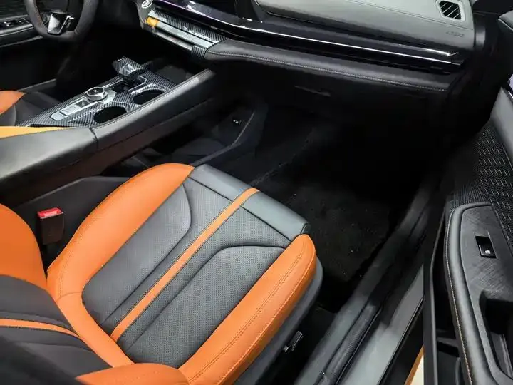 ChangAn UNI-V 2024 1.5T Premium 11