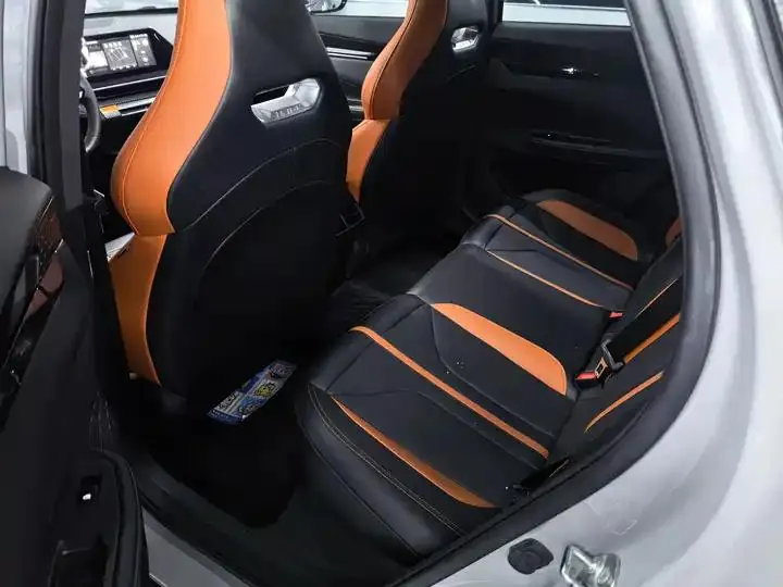 ChangAn UNI-V 2024 1.5T Premium 12