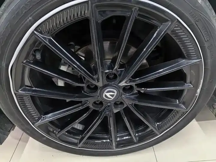 ChangAn UNI-V 2024 1.5T Premium 14